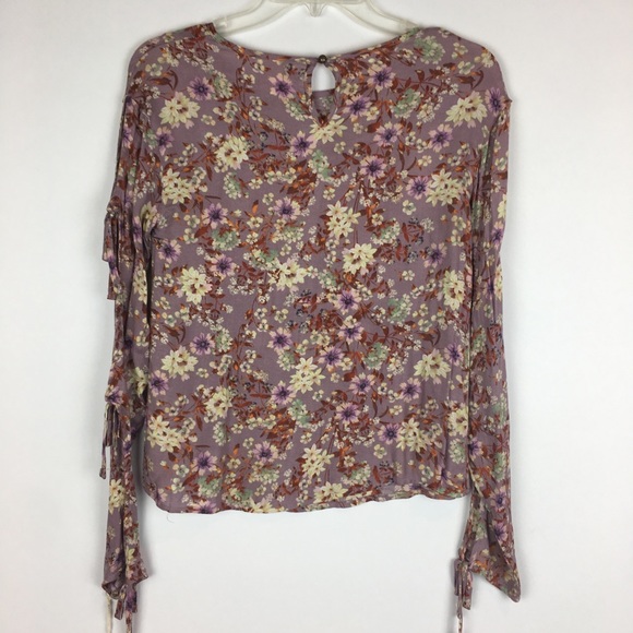 Mossimo Lavender Cold Shoulder Top Blouse - Picture 8 of 8